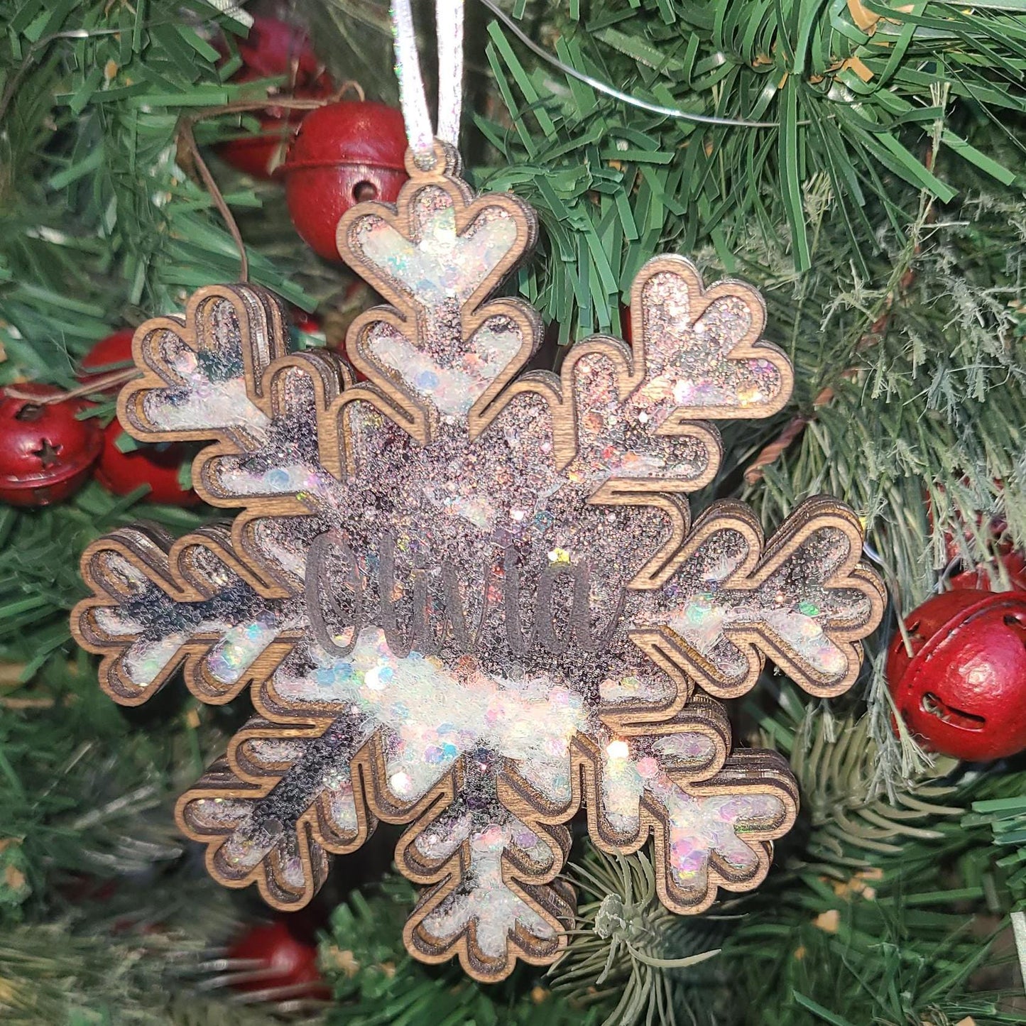 Personalized Christmas Shaker Ornament, Glitter Shaker Christmas Ornament, Family Christmas Tree Ornament, Wooden Shaker Snowflake/Lightbulb